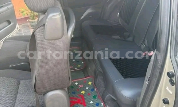 Nunua Ilio tumika Toyota Raum Nyingine Gari ndani ya Biharamulo nchini Kagera