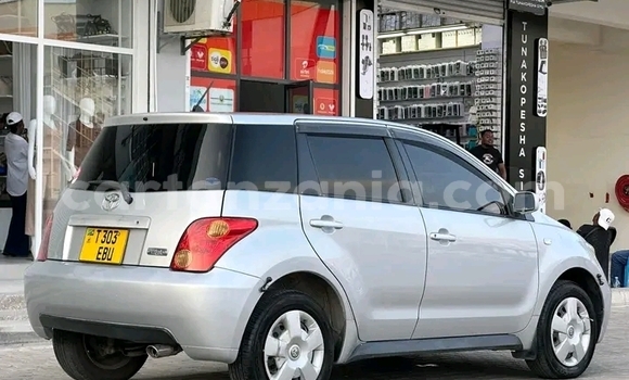 Nunua Ilio tumika Toyota ISis Nyingine Gari ndani ya Biharamulo nchini Kagera Nunua Ilio tumika Toyota ISis Nyingine Gari ndani ya Biharamulo nchini Kagera