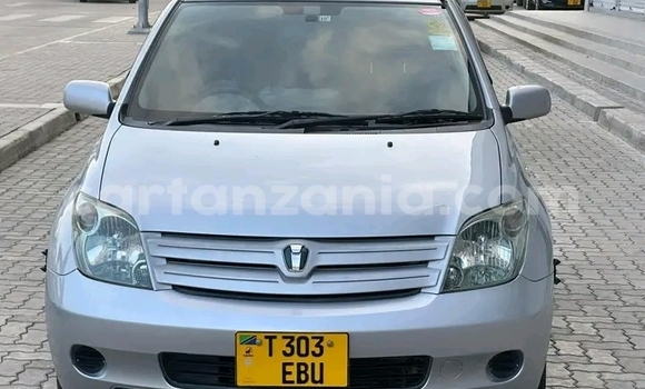 Nunua Ilio tumika Toyota ISis Nyingine Gari ndani ya Biharamulo nchini Kagera Nunua Ilio tumika Toyota ISis Nyingine Gari ndani ya Biharamulo nchini Kagera