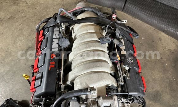 Buy CHRYSLER 300C SRT8 in Dar es Salaam in Dar es Salaam Buy CHRYSLER 300C SRT8 in Dar es Salaam in Dar es Salaam