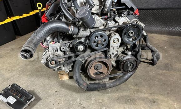 Buy CHRYSLER 300C SRT8 in Dar es Salaam in Dar es Salaam Buy CHRYSLER 300C SRT8 in Dar es Salaam in Dar es Salaam