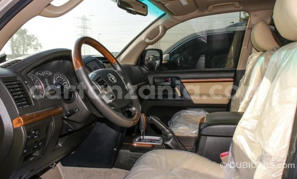 Nunua Imported Toyota Land Cruiser Nyingine Gari ndani ya Import - Dubai nchini Arusha Nunua Imported Toyota Land Cruiser Nyingine Gari ndani ya Import - Dubai nchini Arusha