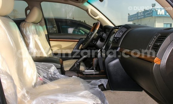 Nunua Imported Toyota Land Cruiser Nyingine Gari ndani ya Import - Dubai nchini Arusha Nunua Imported Toyota Land Cruiser Nyingine Gari ndani ya Import - Dubai nchini Arusha