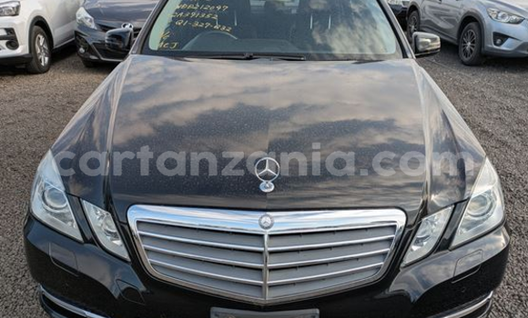 Buy Import Mercedes-Benz E-Classe Black Car in Dar es Salaam in Dar es Salaam