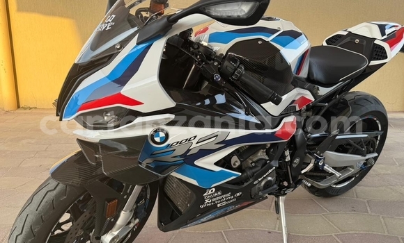 Buy Used BMW S 1000 Beige Bike in Arusha in Arusha Buy Used BMW S 1000 Beige Bike in Arusha in Arusha