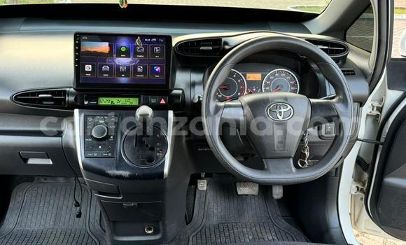 Buy Used Toyota Wish White Car in Dar es Salaam in Dar es Salaam