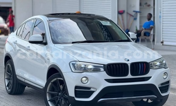 Buy Import BMW X4 White Car in Dar es Salaam in Dar es Salaam Buy Import BMW X4 White Car in Dar es Salaam in Dar es Salaam