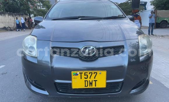 Nunua Ilio tumika Toyota Wish Nyingine Gari ndani ya Dar es Salaam nchini Dar es Salaam