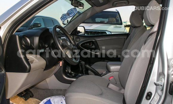 Buy Import Toyota RAV4 Other Car in Import - Dubai in Arusha Buy Import Toyota RAV4 Other Car in Import - Dubai in Arusha