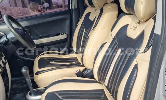 Nunua Ilio tumika Toyota IST Fedha Gari ndani ya Dar es Salaam nchini Dar es Salaam Nunua Ilio tumika Toyota IST Fedha Gari ndani ya Dar es Salaam nchini Dar es Salaam