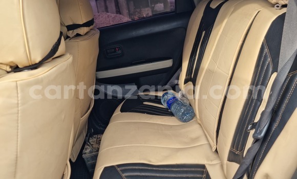 Nunua Ilio tumika Toyota IST Fedha Gari ndani ya Dar es Salaam nchini Dar es Salaam Nunua Ilio tumika Toyota IST Fedha Gari ndani ya Dar es Salaam nchini Dar es Salaam