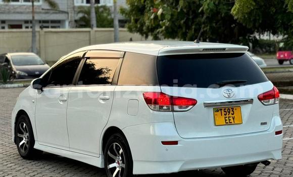 Buy Used Toyota Wish White Car in Dar es Salaam in Dar es Salaam