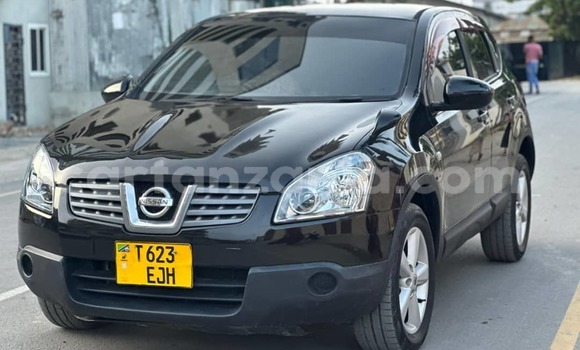 Nunua Ilio tumika Nissan Dualis Nyeusi Gari ndani ya Dar es Salaam nchini Dar es Salaam