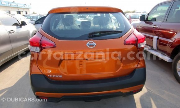 Buy Import Nissan Evalia Other Truck in Import - Dubai in Arusha Buy Import Nissan Evalia Other Truck in Import - Dubai in Arusha