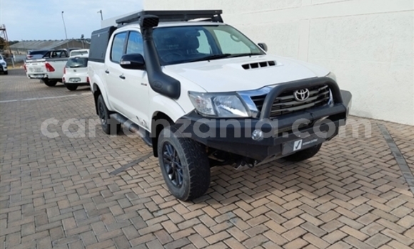 Buy Used Toyota Hilux White Car in Dodoma in Dodoma Buy Used Toyota Hilux White Car in Dodoma in Dodoma