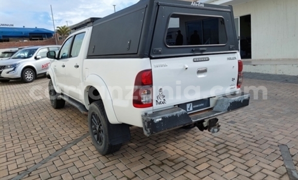Buy Used Toyota Hilux White Car in Dodoma in Dodoma Buy Used Toyota Hilux White Car in Dodoma in Dodoma