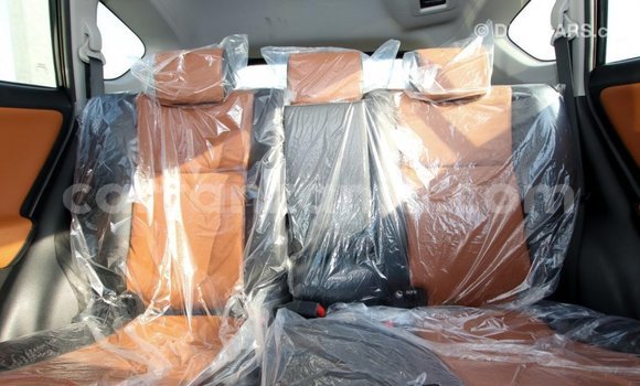 Nunua Imported Toyota RAV4 Nyeusi Gari ndani ya Import - Dubai nchini Arusha Nunua Imported Toyota RAV4 Nyeusi Gari ndani ya Import - Dubai nchini Arusha