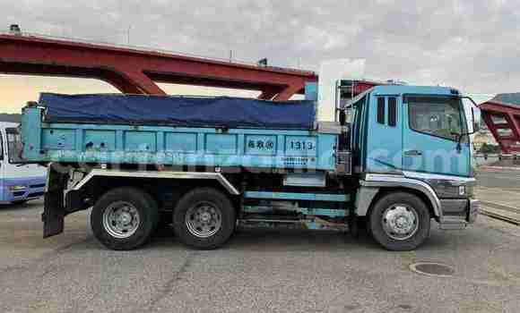 Nunua Imported Mitsubishi Fuso Fighter Bluu Lori ndani ya Dar es Salaam nchini Dar es Salaam Nunua Imported Mitsubishi Fuso Fighter Bluu Lori ndani ya Dar es Salaam nchini Dar es Salaam