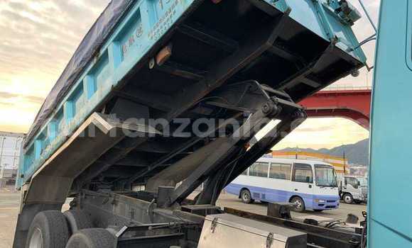 Nunua Imported Mitsubishi Fuso Fighter Bluu Lori ndani ya Dar es Salaam nchini Dar es Salaam Nunua Imported Mitsubishi Fuso Fighter Bluu Lori ndani ya Dar es Salaam nchini Dar es Salaam