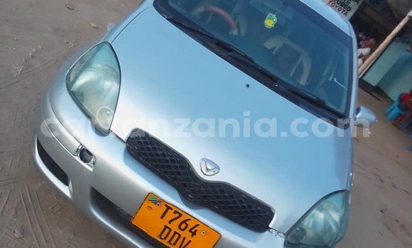 Buy Used Toyota Vitz Silver Car in Dar es Salaam in Dar es Salaam