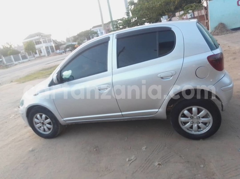 Big with watermark toyota vitz dar es salaam dar es salaam 27606