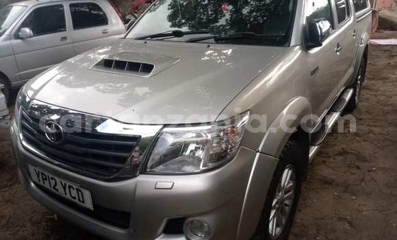Buy Used Toyota Hilux Silver Car in Dar es Salaam in Dar es Salaam Buy Used Toyota Hilux Silver Car in Dar es Salaam in Dar es Salaam