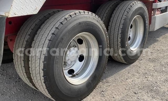 Buy Import Mitsubishi Lancer Cargo White Car in Dar es Salaam in Dar es Salaam Buy Import Mitsubishi Lancer Cargo White Car in Dar es Salaam in Dar es Salaam