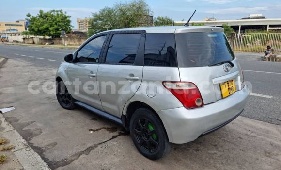 Buy Used Toyota IST Silver Car in Dar es Salaam in Dar es Salaam Buy Used Toyota IST Silver Car in Dar es Salaam in Dar es Salaam