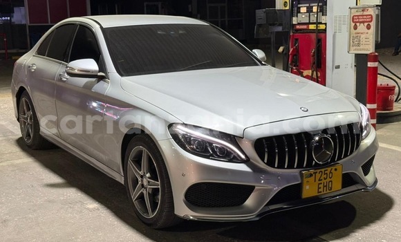 Nunua Ilio tumika Mercedes-Benz C-Classe Fedha Gari ndani ya Dar es Salaam nchini Dar es Salaam Nunua Ilio tumika Mercedes-Benz C-Classe Fedha Gari ndani ya Dar es Salaam nchini Dar es Salaam