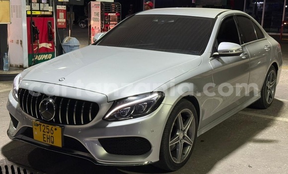 Nunua Ilio tumika Mercedes-Benz C-Classe Fedha Gari ndani ya Dar es Salaam nchini Dar es Salaam Nunua Ilio tumika Mercedes-Benz C-Classe Fedha Gari ndani ya Dar es Salaam nchini Dar es Salaam