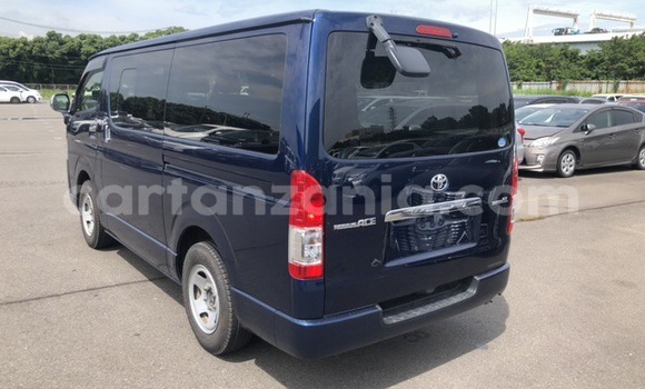 Buy Used Toyota Hiace Blue Car in Dodoma in Dodoma Buy Used Toyota Hiace Blue Car in Dodoma in Dodoma