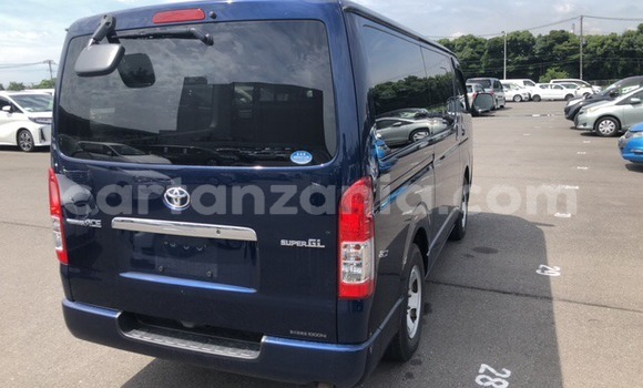 Buy Used Toyota Hiace Blue Car in Dodoma in Dodoma Buy Used Toyota Hiace Blue Car in Dodoma in Dodoma