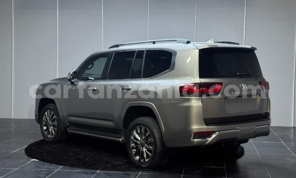 Buy Used Toyota Land Cruiser Other Car in Dar es Salaam in Dar es Salaam Buy Used Toyota Land Cruiser Other Car in Dar es Salaam in Dar es Salaam