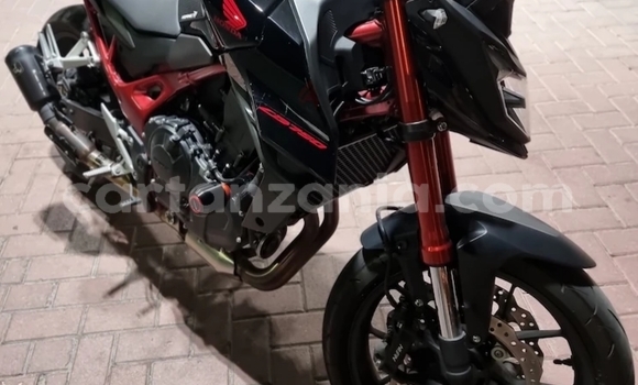 Buy Used Honda CB Black Bike in Arusha in Arusha Buy Used Honda CB Black Bike in Arusha in Arusha