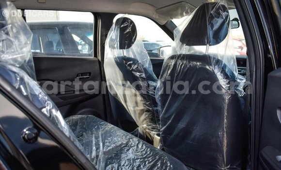 Buy Import Nissan Evalia Black Truck in Import - Dubai in Arusha Buy Import Nissan Evalia Black Truck in Import - Dubai in Arusha