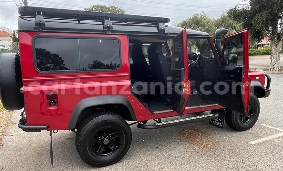 Buy Used Land Rover Defender Red Car in Dodoma in Dodoma Buy Used Land Rover Defender Red Car in Dodoma in Dodoma
