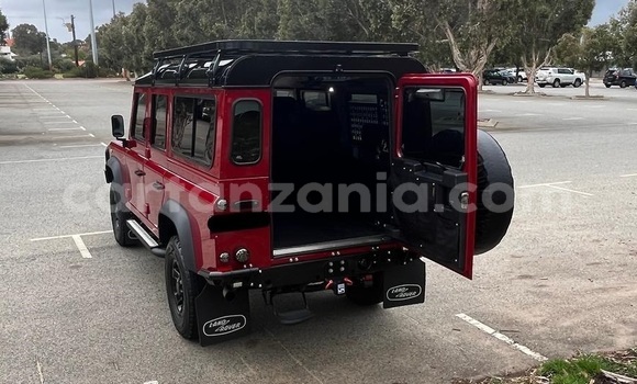 Buy Used Land Rover Defender Red Car in Dodoma in Dodoma Buy Used Land Rover Defender Red Car in Dodoma in Dodoma