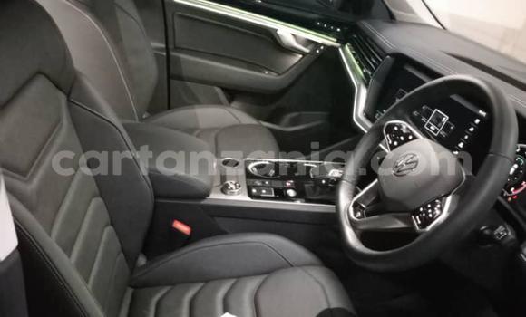 Buy Used Volkswagen Touareg Brown Car in Dar es Salaam in Dar es Salaam Buy Used Volkswagen Touareg Brown Car in Dar es Salaam in Dar es Salaam