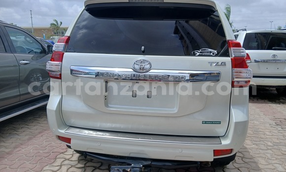 Buy Used Toyota Land Cruiser Prado White Car in Dar es Salaam in Dar es Salaam Buy Used Toyota Land Cruiser Prado White Car in Dar es Salaam in Dar es Salaam