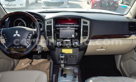 Buy Import Mitsubishi Pajero Other Car in Import - Dubai in Arusha Buy Import Mitsubishi Pajero Other Car in Import - Dubai in Arusha