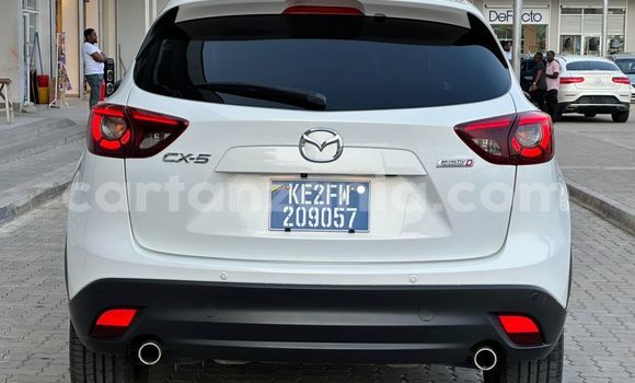 Nunua Ilio tumika Mazda CX-5 Nyeupe Gari ndani ya Dar es Salaam nchini Dar es Salaam