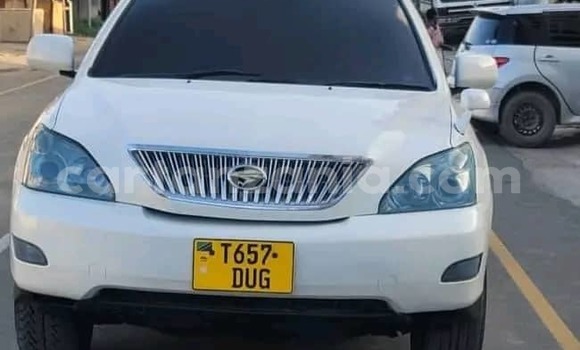 Nunua Ilio tumika Toyota Harrier Nyeupe Gari ndani ya Dar es Salaam nchini Dar es Salaam Nunua Ilio tumika Toyota Harrier Nyeupe Gari ndani ya Dar es Salaam nchini Dar es Salaam