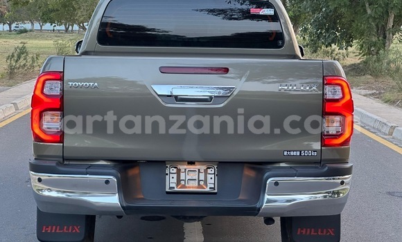 Buy Import Toyota Hilux Brown Car in Dar es Salaam in Dar es Salaam Buy Import Toyota Hilux Brown Car in Dar es Salaam in Dar es Salaam