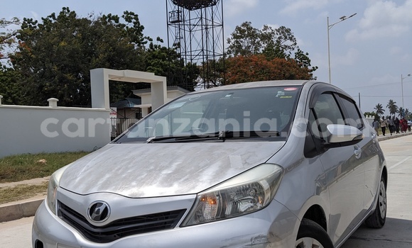 Buy New Toyota Vitz Silver Car in Dar es Salaam in Dar es Salaam Buy New Toyota Vitz Silver Car in Dar es Salaam in Dar es Salaam