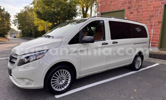 Buy Used Mercedes‒Benz Vito White Car in Dar es Salaam in Dar es Salaam Buy Used Mercedes‒Benz Vito White Car in Dar es Salaam in Dar es Salaam