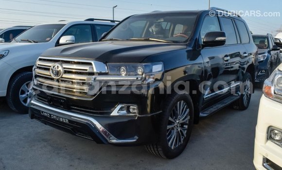 Nunua Imported Toyota Land Cruiser Nyeusi Gari ndani ya Import - Dubai nchini Arusha Nunua Imported Toyota Land Cruiser Nyeusi Gari ndani ya Import - Dubai nchini Arusha