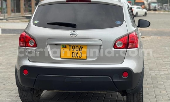 Buy Used Nissan Dualis Beige Car in Dar es Salaam in Dar es Salaam