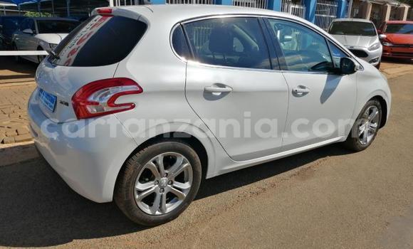 Buy Used Peugeot 208 Silver Car in Dodoma in Dodoma Buy Used Peugeot 208 Silver Car in Dodoma in Dodoma