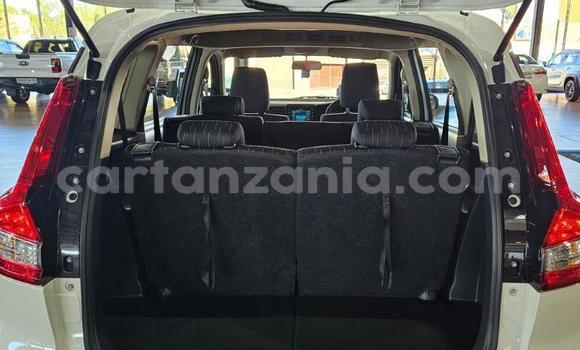 Buy Used Suzuki Ertiga White Car in Dodoma in Dodoma Buy Used Suzuki Ertiga White Car in Dodoma in Dodoma