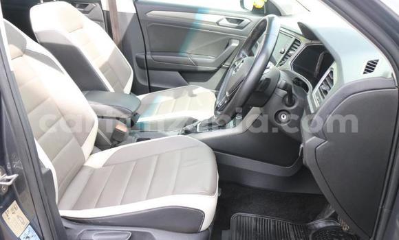 Buy Used Volkswagen T-Roc Other Car in Dodoma in Dodoma Buy Used Volkswagen T-Roc Other Car in Dodoma in Dodoma